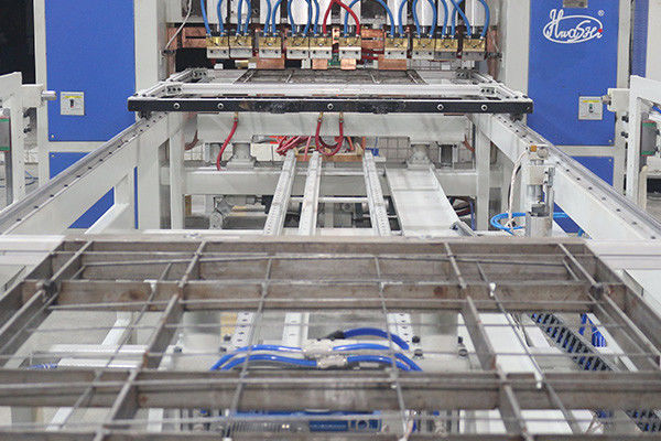 Сварная машина конденсаторная с 6 сварочными головками для кондиционера